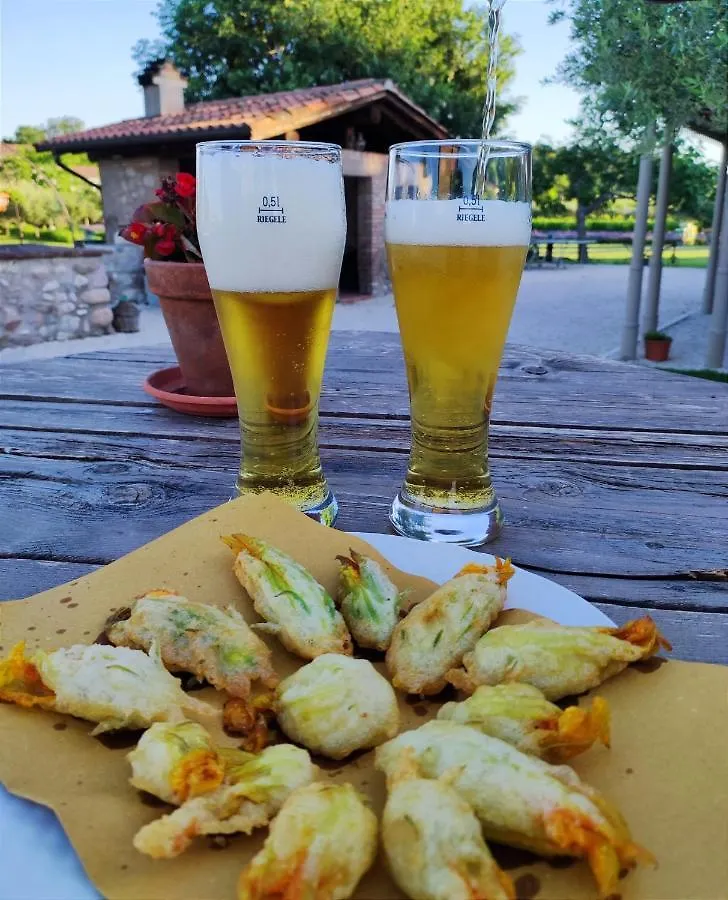 Farma Corte Davini Agriturismo Monzambano Itálie