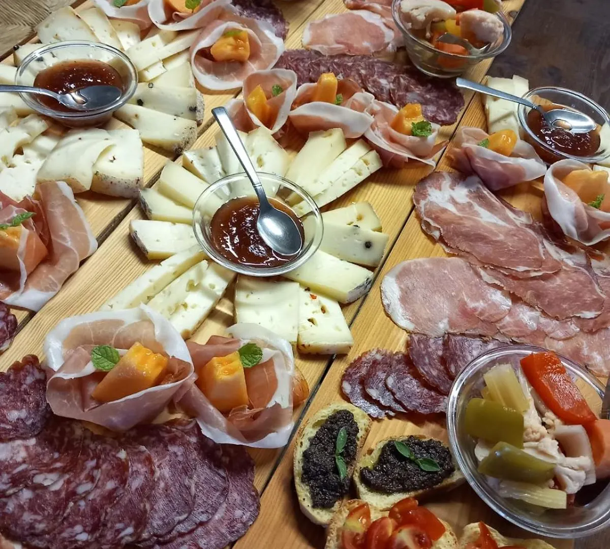 Corte Davini Agriturismo Monzambano 0*,  Italië