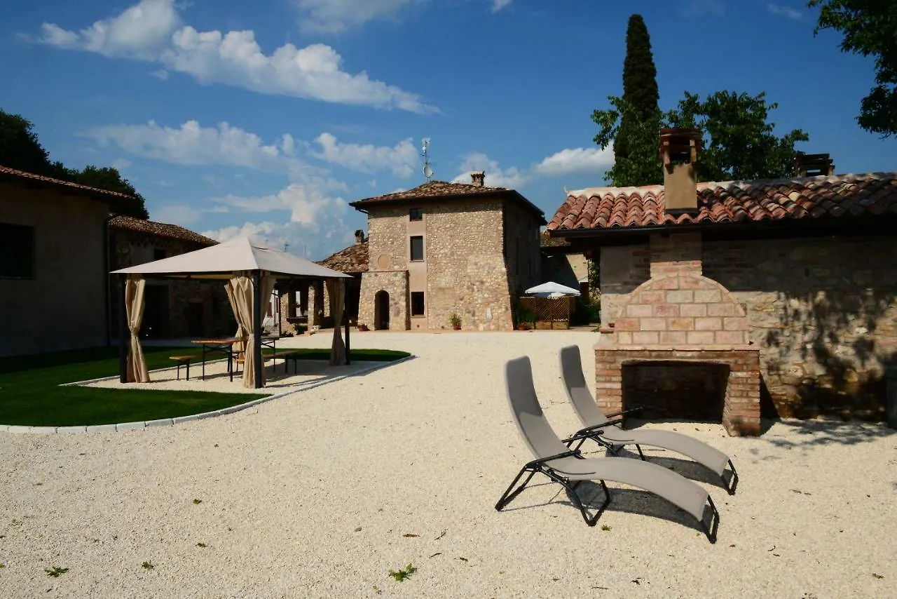 Farma Corte Davini Agriturismo Monzambano