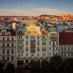 zkontrolujte dostupnost